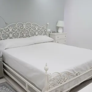Acquabianca Casa vacanze Aci Castello